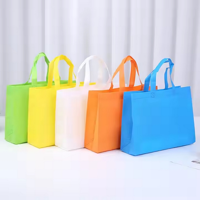 Woven Bag vs Non Woven Bag